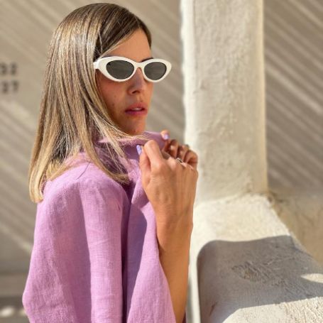 לעמוד צור קשר